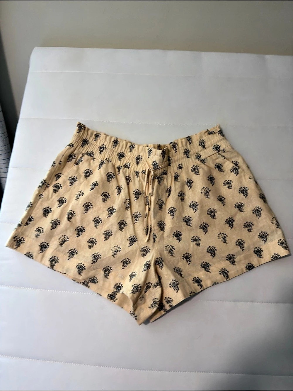 NWOT a new day Women's Linen Blend Pull-On Shorts High Waist Shorts Beige XL